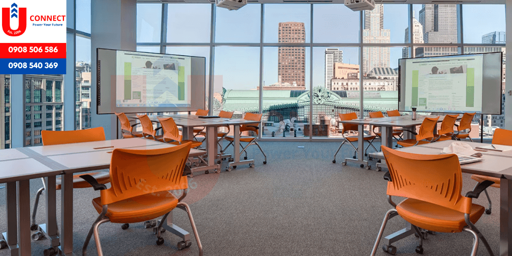 Đại học Roosevelt University, bang Illinois - Mỹ